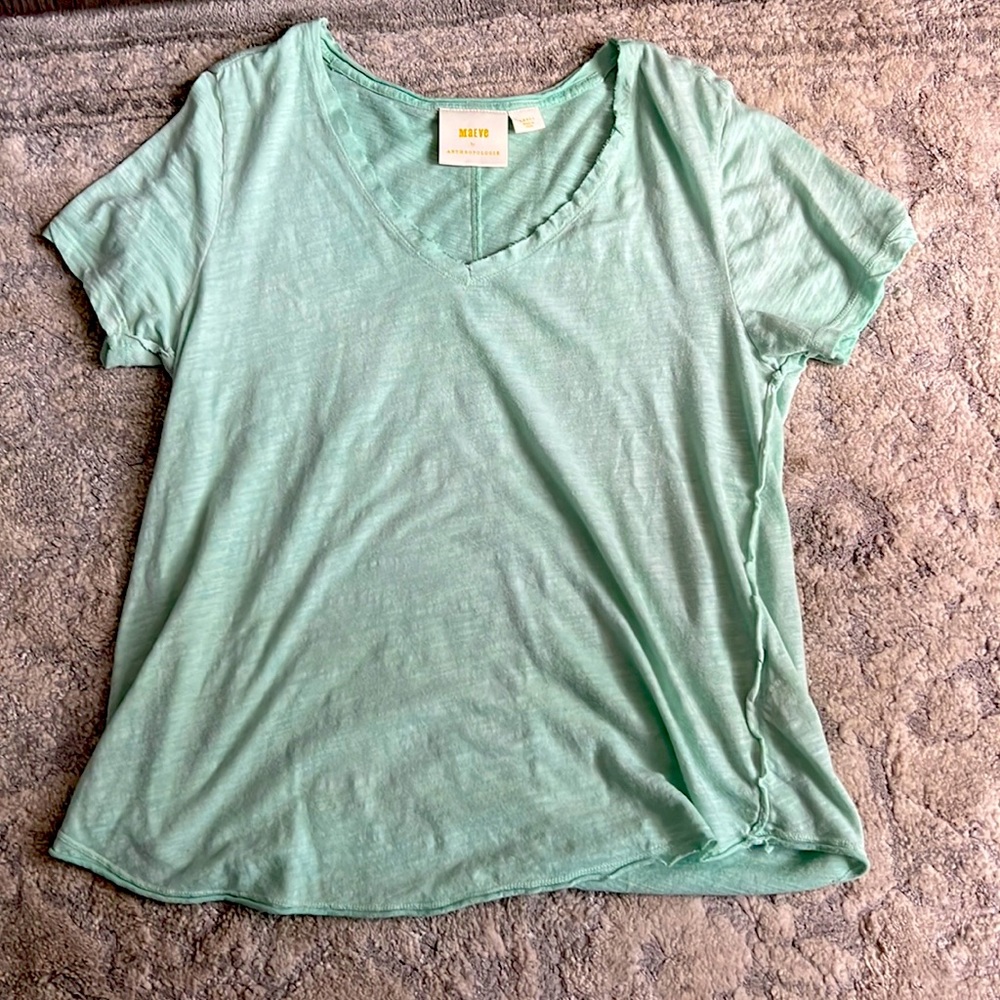 Size small Maeve V neck top